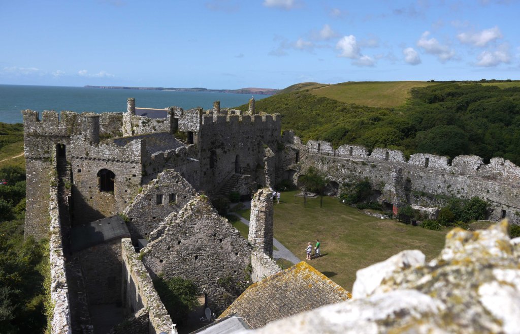 Pembrokeshire Coast Path: From Tenby to&nbsp;Manorbier