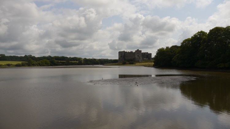 Neutral white balance