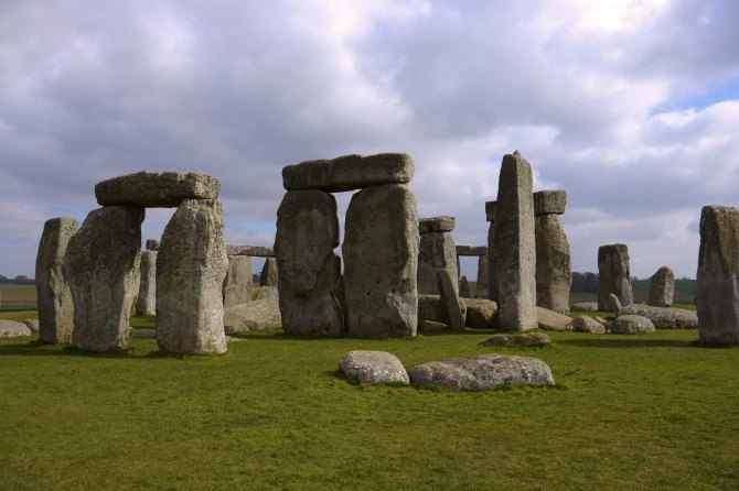 Stonehenge 1
