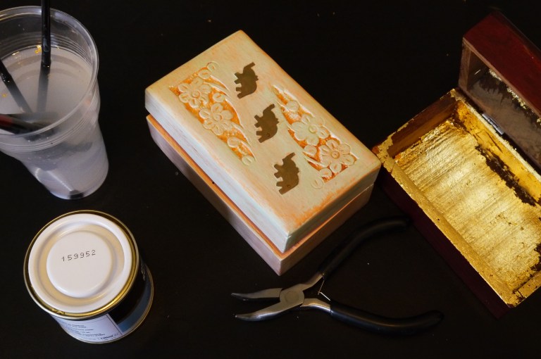 WiP_Refurbishing two Indian tea boxes