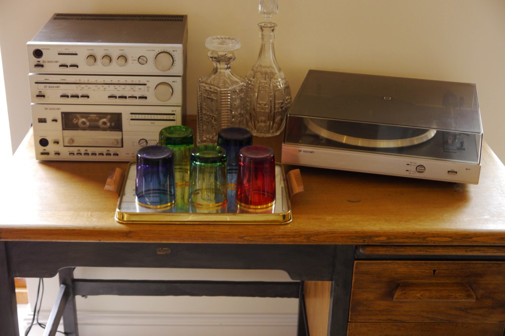 Refurbishing an old “Abbess” desk