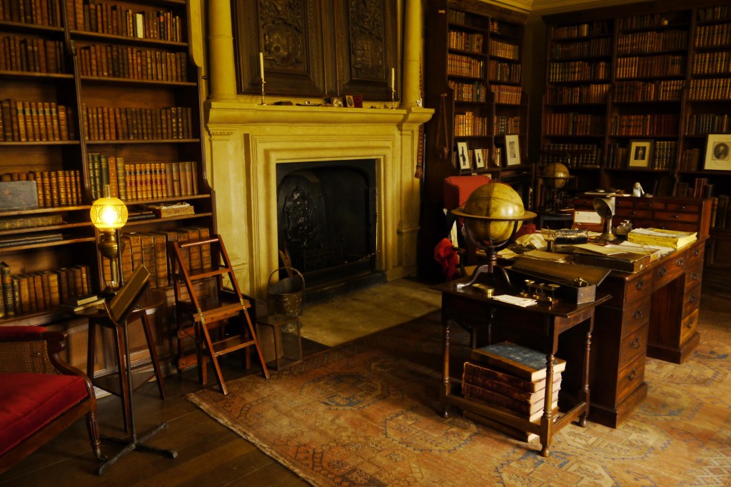 Canons Ashby – House and&nbsp;Gardens